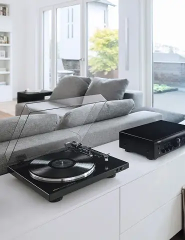 Automatický gramofon DP-300F | DENON | Precizní zvuk 2